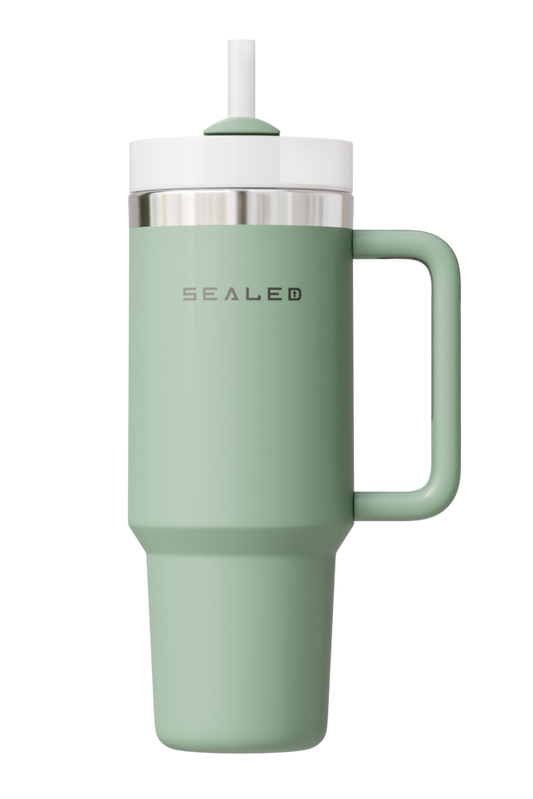 Sealed Tumbler 900 ML Green كوب سيلد 900 مل زيتي