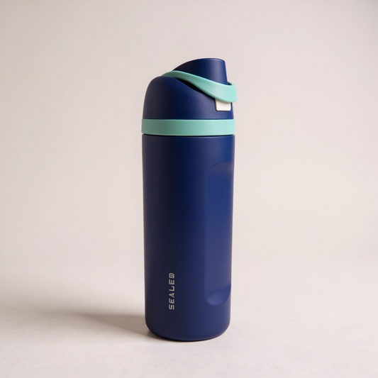 Sealed Cover Top Bottle 600 ML Blue مطرة سيلد بغطاء ازرق