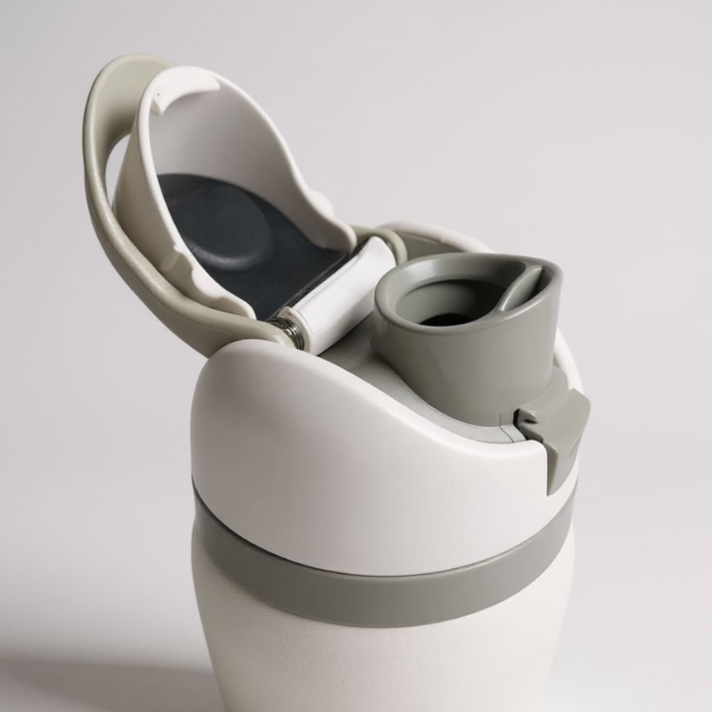 Sealed Cover Top Bottle 990 ML White  مطرة سيلد بغطاء ابيض