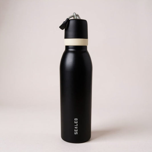 Sealed Slim Gym Bottle 700 ML  مطرة سيلد سلم الرياضية